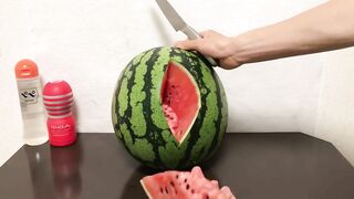 【閲覧注意】スイカとセックスしてみた! I had Sex with a Watermelon. 【無修正】