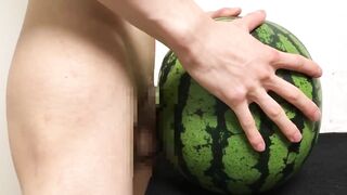 【閲覧注意】スイカとセックスしてみた! I had Sex with a Watermelon. 【無修正】