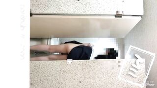 【オナニー公開】full ver公衆トイレでの野外露出で興奮する変態OL Hentai Japanese Girl Exposes Masturbation in a Public Toilet