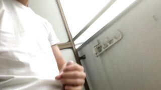 #43 Huge Cumshot Boy Masturbation outside