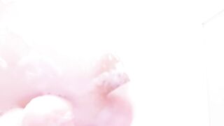 Bubble-covered Nipple Masturbation【angle from the Side】